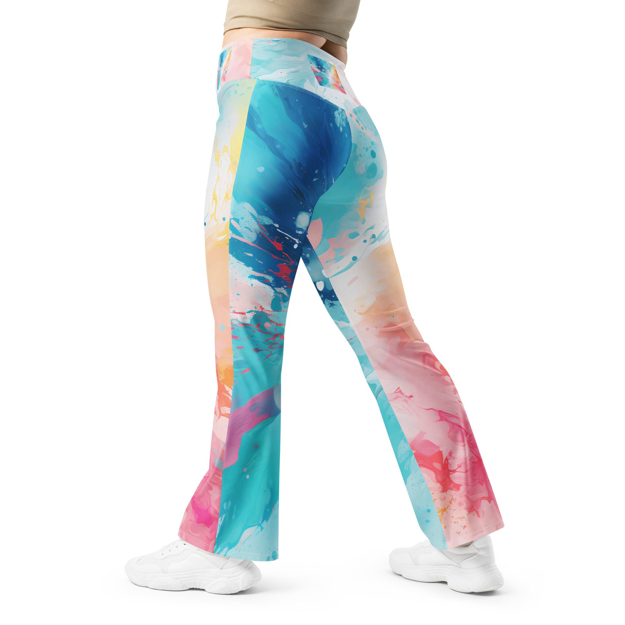 Stunning Flare Leggings Outfit, a must-have for your wardrobe! Green and pink Flare Leggings - Image 4