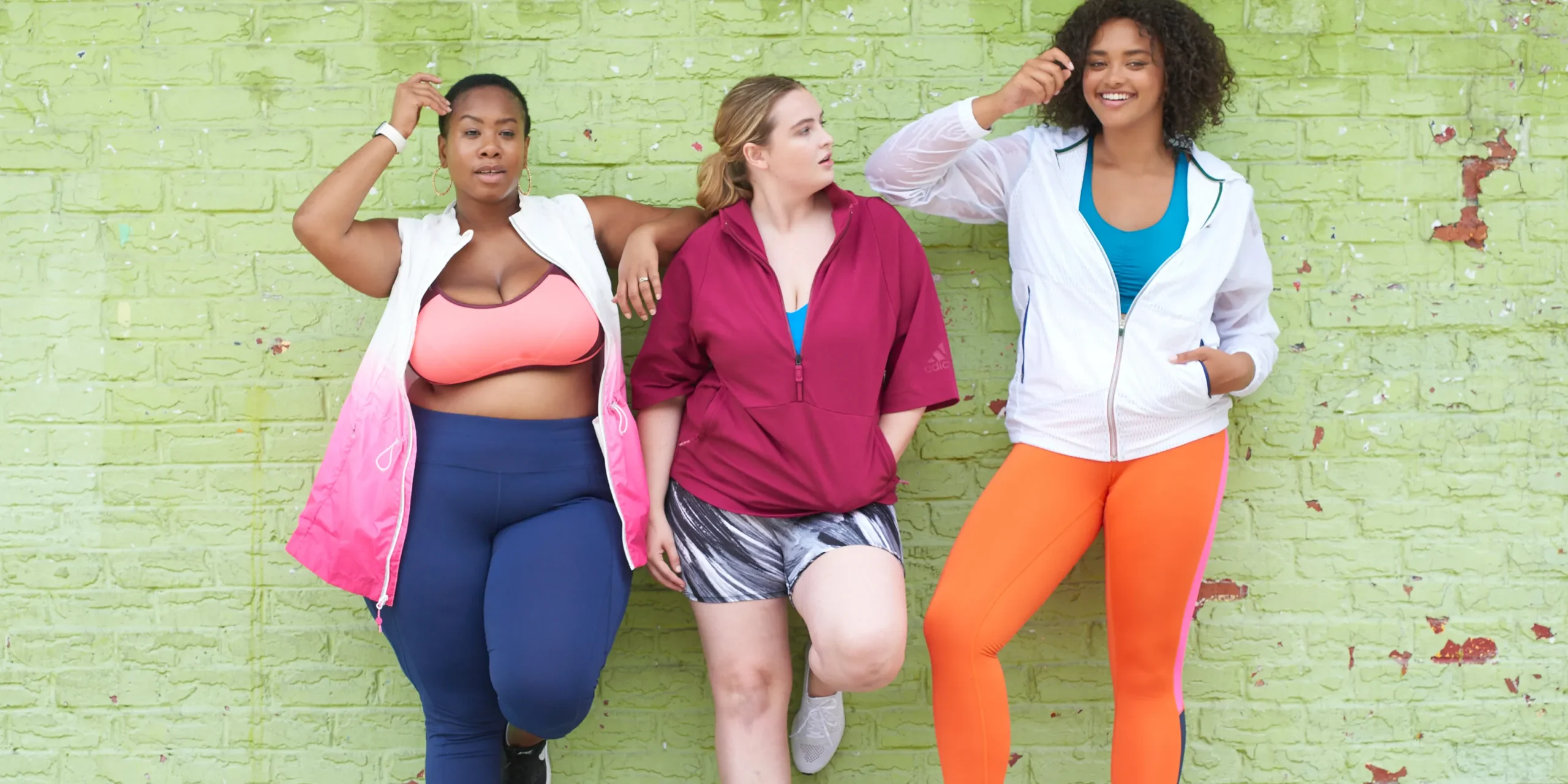 How to Wear Flare Leggings When You Are Curvy | Tips, Inspiration, and Confidence How to Wear Flare Leggings When You Are Curvy | Tips, Inspiration, and Confidence