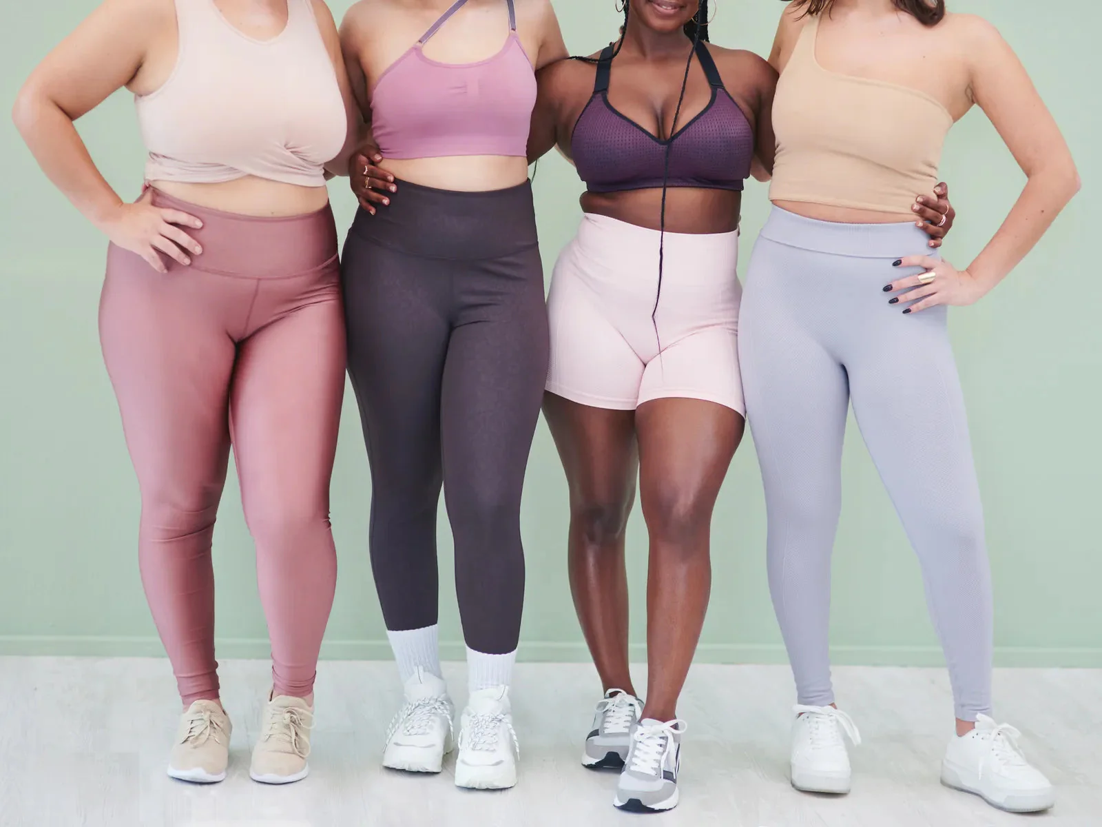 How to Enhance Your Silhouette in Leggings When You’re Curvy How to Enhance Your Silhouette in Leggings When You’re Curvy