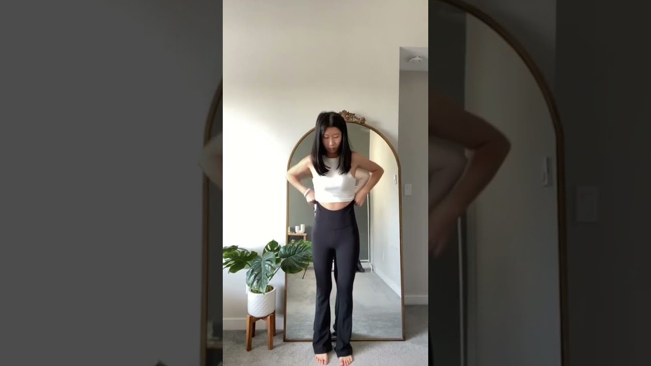 Video Flared Leggings Outfit Idea💟 #ootd #ootdfashion #fashiontrends #leatherjacket #fashionideas #style Video Flared Leggings Outfit Idea💟 #ootd #ootdfashion #fashiontrends #leatherjacket #fashionideas #style