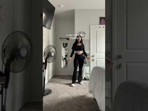 Video Flared leggings 🖤🍑 || @anisiafromprouts